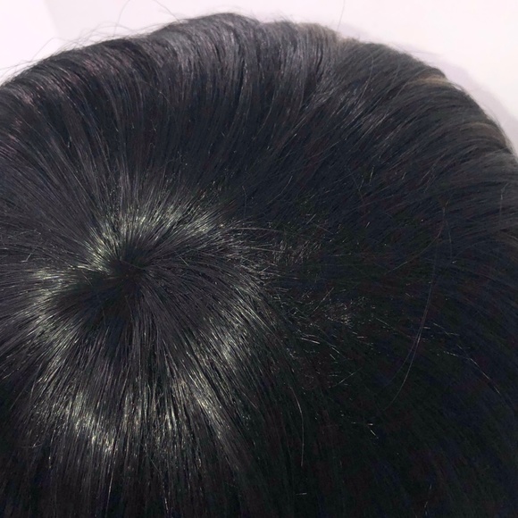 NEW Signature Look Wig 1B/745 ~W025 - Picture 8 of 15